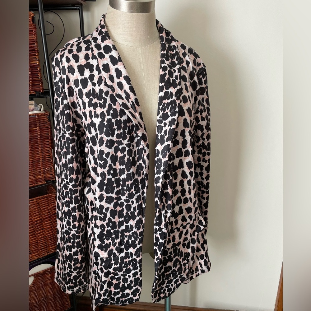 Leopard blazer cardigan open lapel new in package